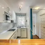 Rustic Chic W Mooring Spot 아파트