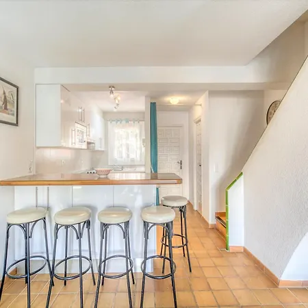 With Wellness Apartment Empuriabrava