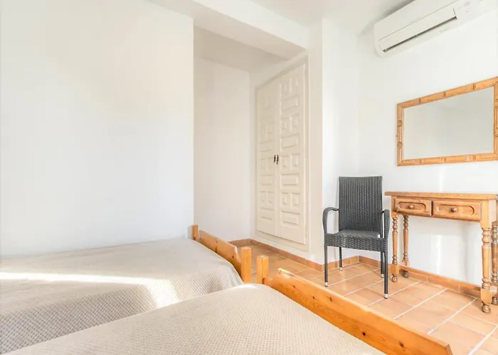 Апартаменты Rustic Chic W Mooring Spot Эмпуриабрава