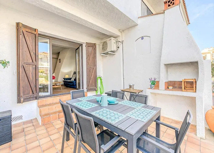 Rustic Chic W Mooring Spot Apartmán